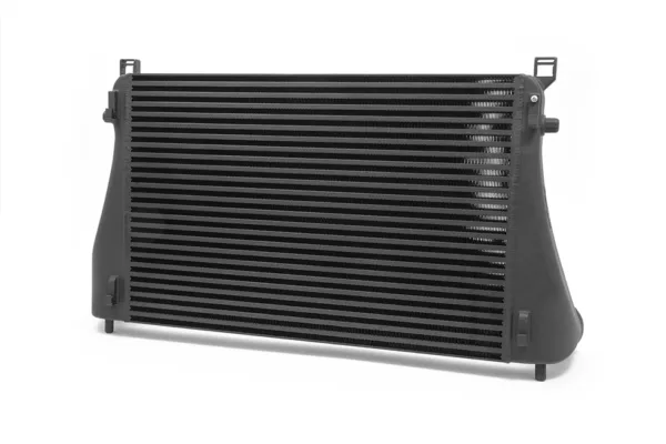 Forge Motorsport Race Intercooler for the EA888 2.0 TSI Engine - Image 3