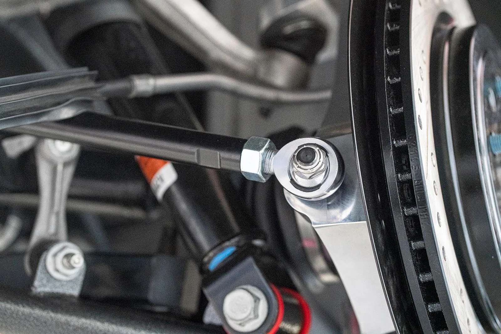 BMR 15" Conversion Kit By Carlyle Racing For 2014-2019 Chevrolet Corvette C7 (incl. Z06) | Drilled and Slotted Rotors | Red Calipers | Black Hammertone - Image 4