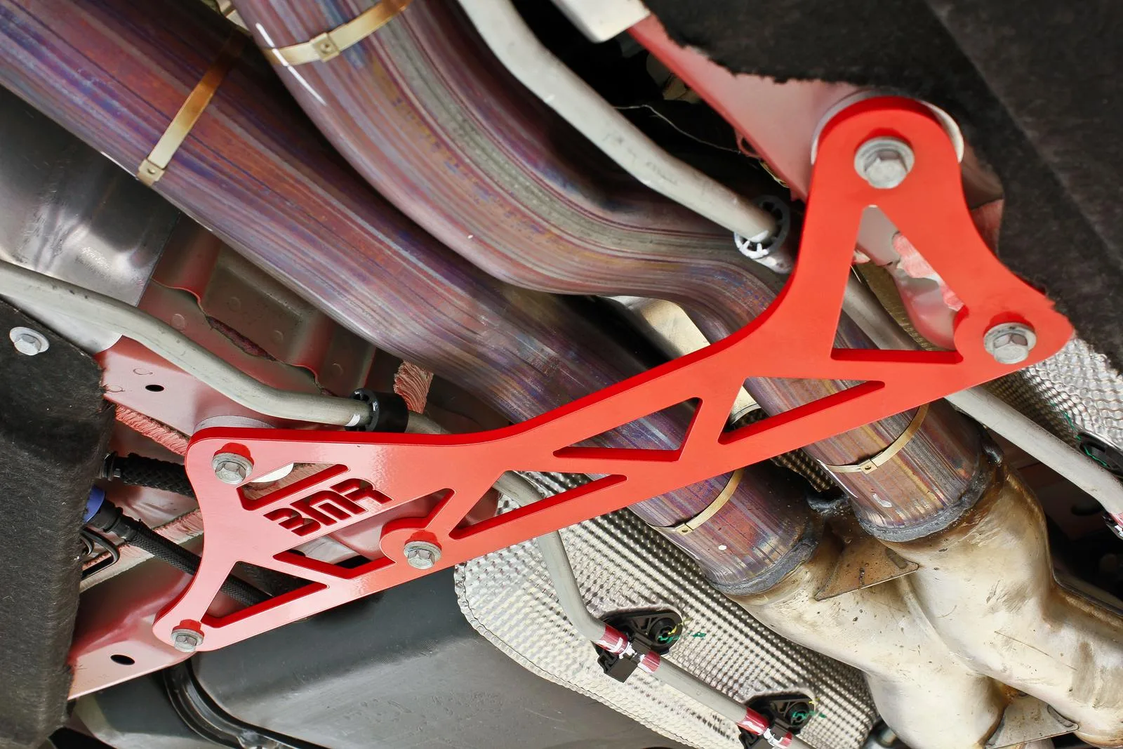 BMR Driveshaft Tunnel Brace For 2016-2024 Chevrolet Camaro | Aluminium - Image 3